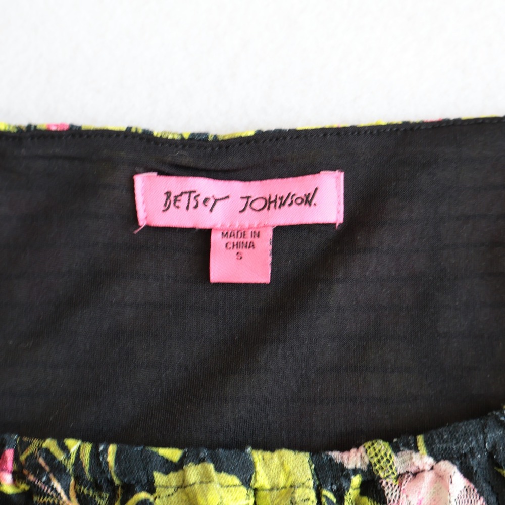 Betsey Johnson Pink Floral Lace Mini Dress Black Ruffle Milkmaid JN108350 Small - Picture 3 of 11